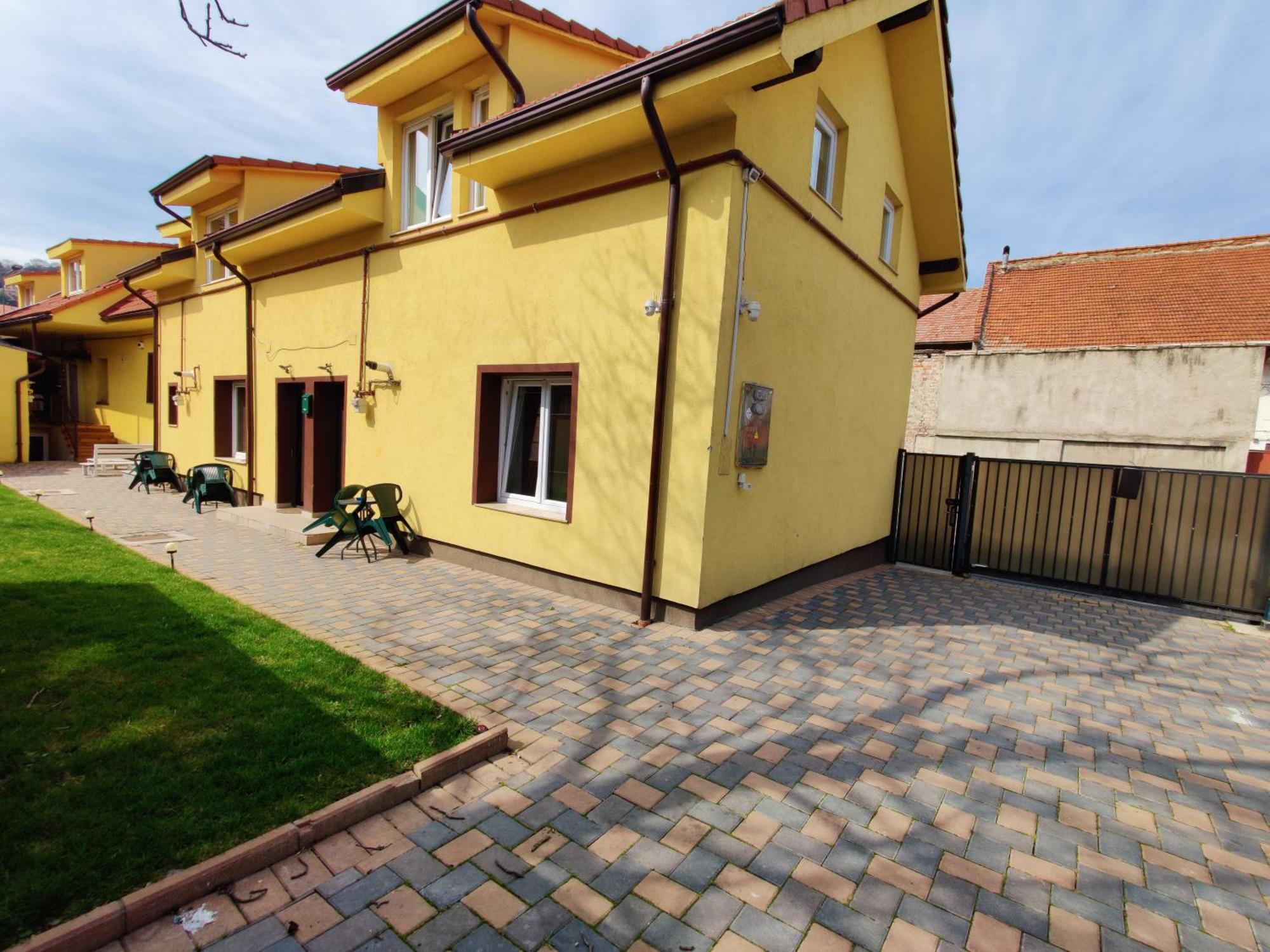 Apartamente De Inchiriat Lucky House Braşov Extérieur photo