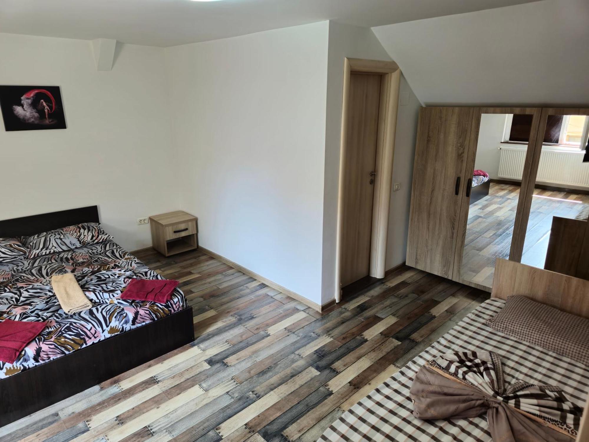 Apartamente De Inchiriat Lucky House Braşov Extérieur photo