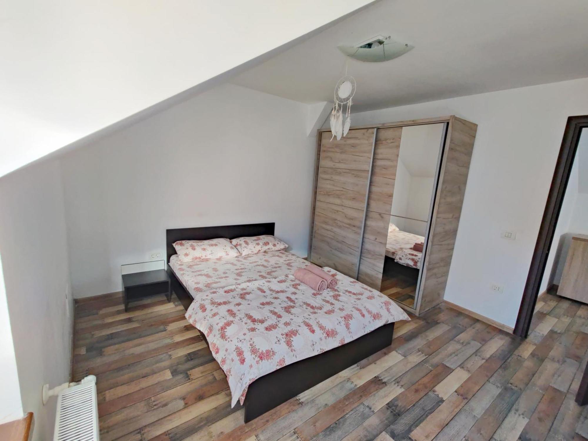 Apartamente De Inchiriat Lucky House Braşov Extérieur photo