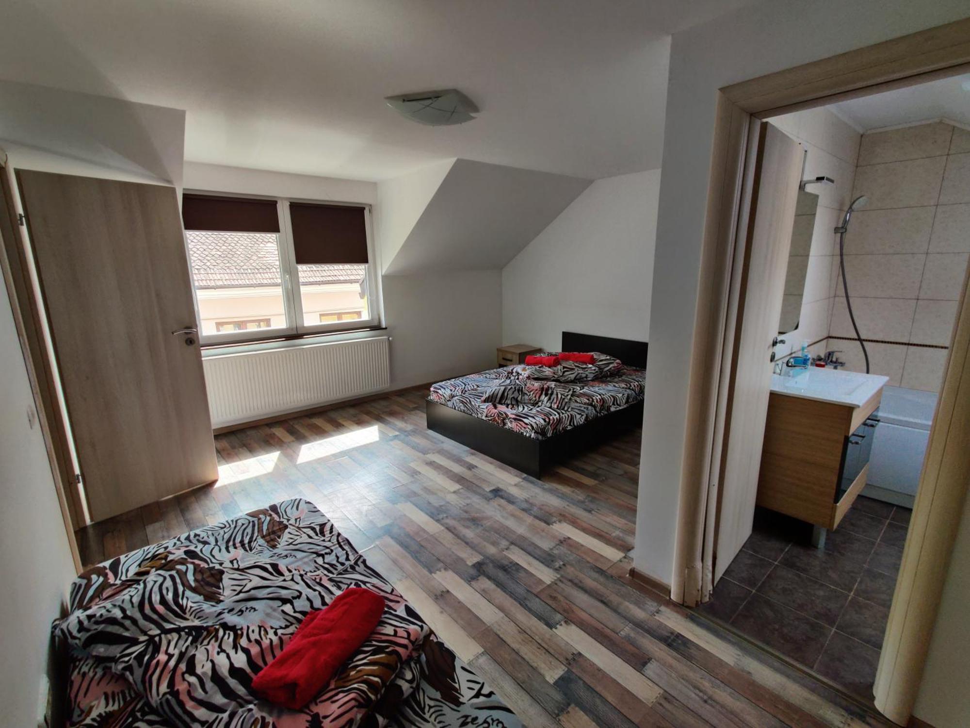Apartamente De Inchiriat Lucky House Braşov Extérieur photo